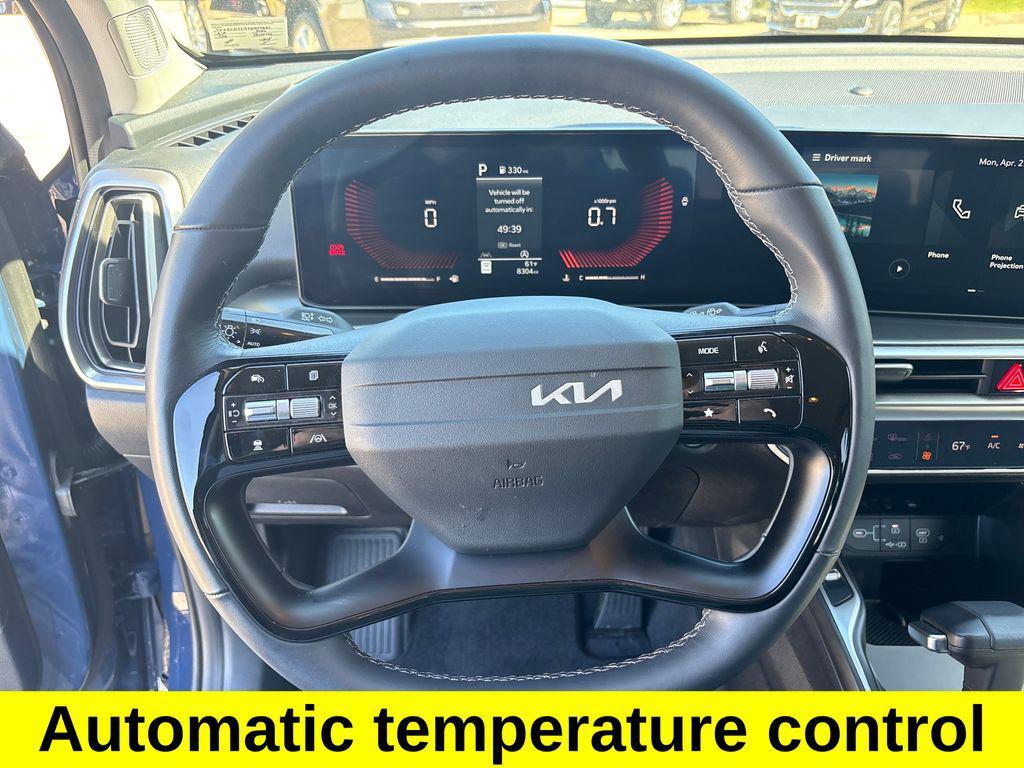 used 2026 Kia Sorento car, priced at $35,925