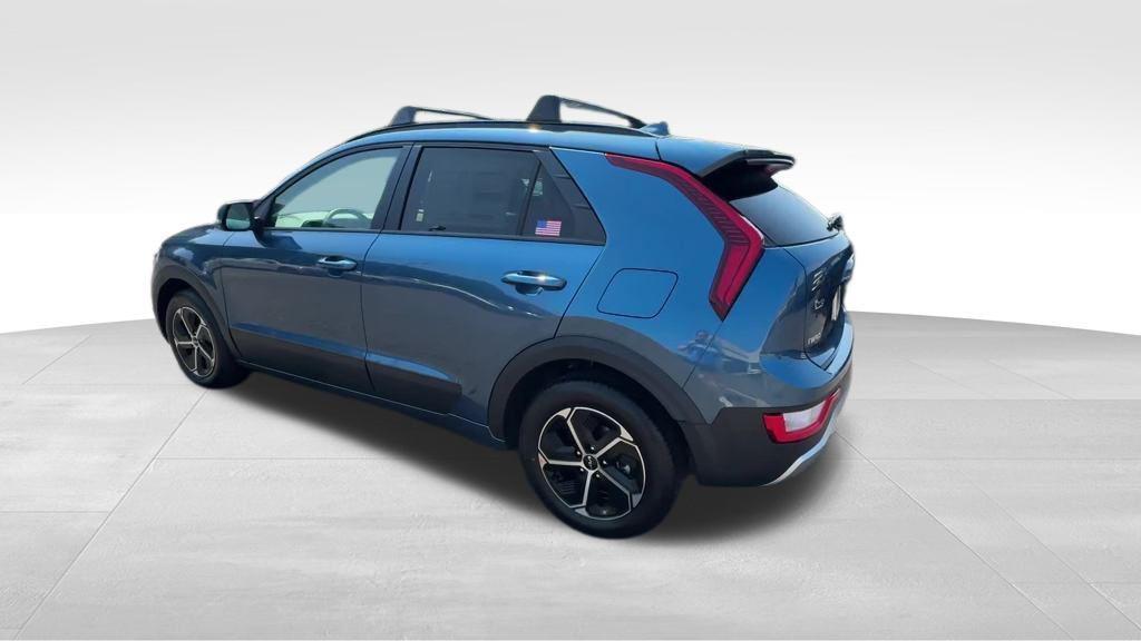 new 2025 Kia Niro car, priced at $30,620
