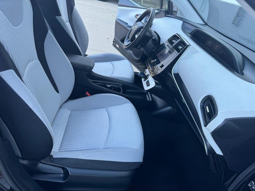 used 2016 Toyota Prius car, priced at $15,980