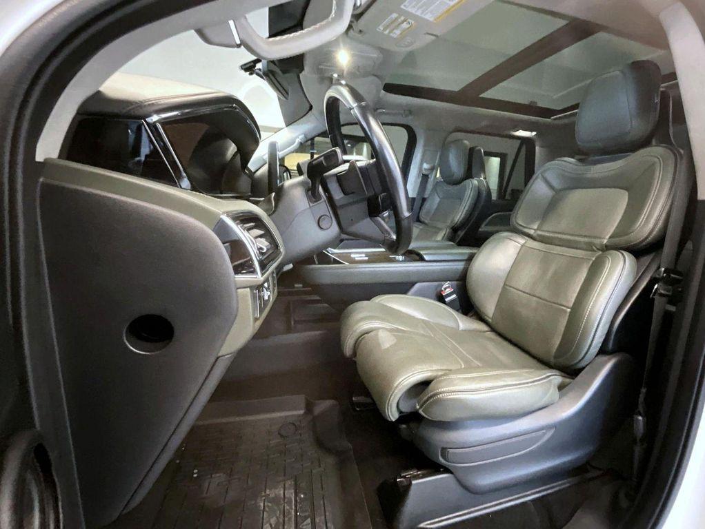used 2022 Lincoln Navigator car, priced at $62,627