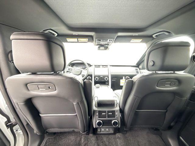 new 2025 Land Rover Discovery car, priced at $68,628