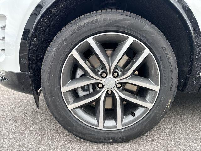 new 2026 Land Rover Discovery Sport car, priced at $51,175