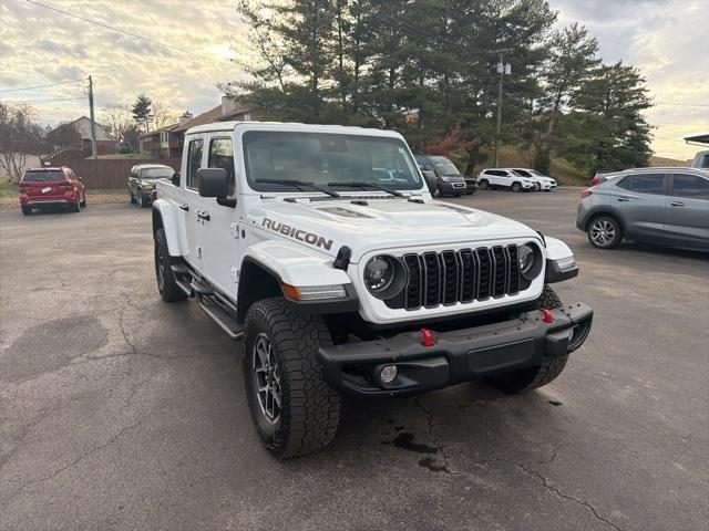 used 2025 Jeep Gladiator car, priced at $45,900