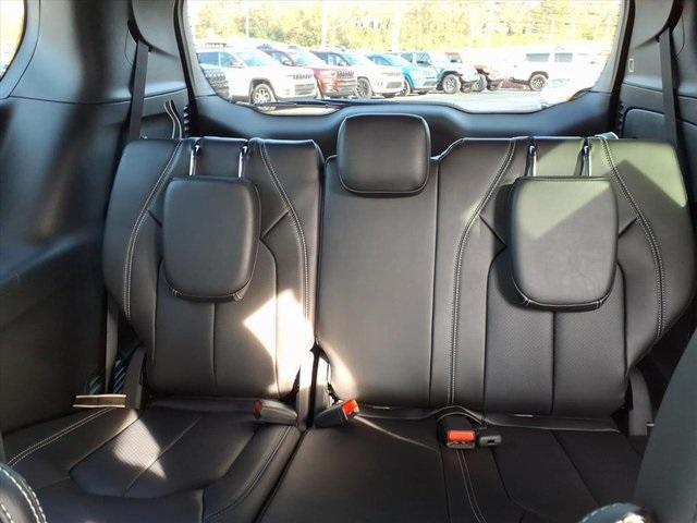 new 2026 Chrysler Pacifica car, priced at $42,957