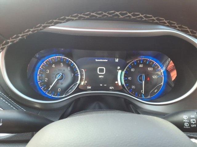 new 2026 Chrysler Pacifica car, priced at $45,833