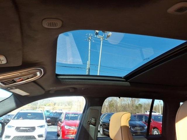 new 2025 Jeep Grand Cherokee car, priced at $70,321