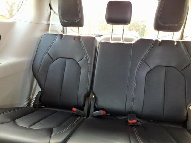 used 2024 Chrysler Pacifica car, priced at $31,000