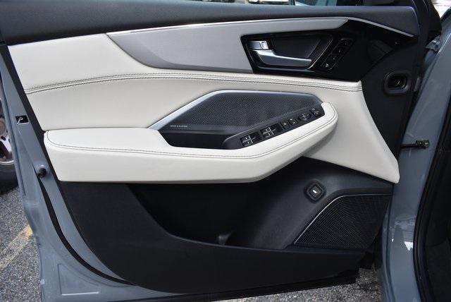 new 2026 Acura MDX car, priced at $70,950