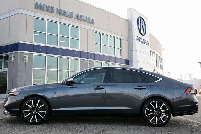 used 2023 Honda Accord Hybrid car, priced at $32,298