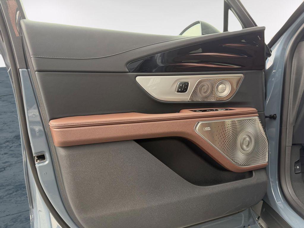 new 2026 Lincoln Nautilus car, priced at $65,086