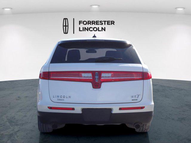 used 2016 Lincoln MKT car, priced at $14,900