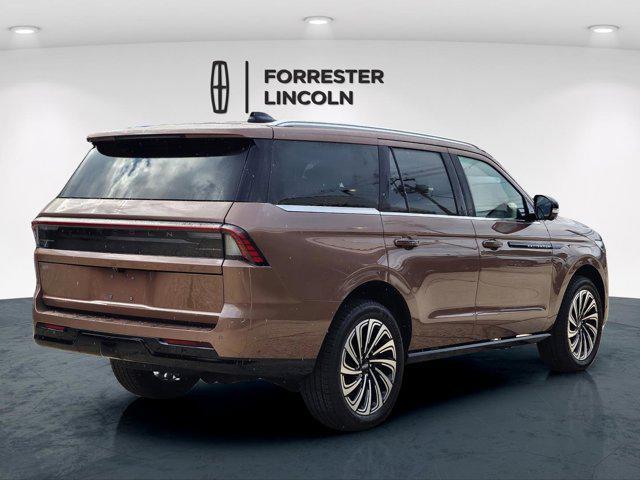 new 2025 Lincoln Navigator car, priced at $121,435