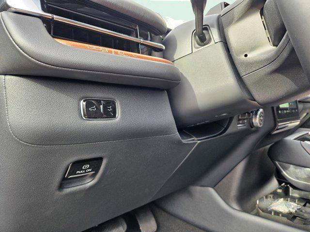 new 2025 Lincoln Navigator car, priced at $121,435