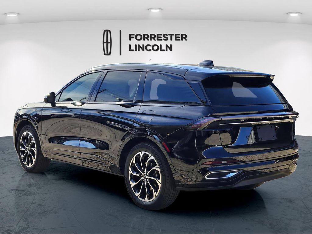 new 2026 Lincoln Nautilus car, priced at $59,152
