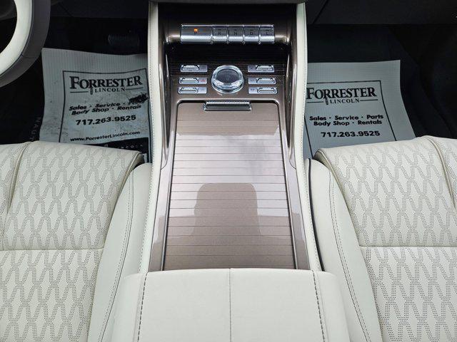 new 2026 Lincoln Nautilus car, priced at $79,640