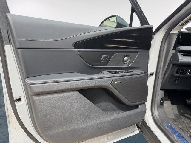 new 2026 Lincoln Nautilus car, priced at $66,511