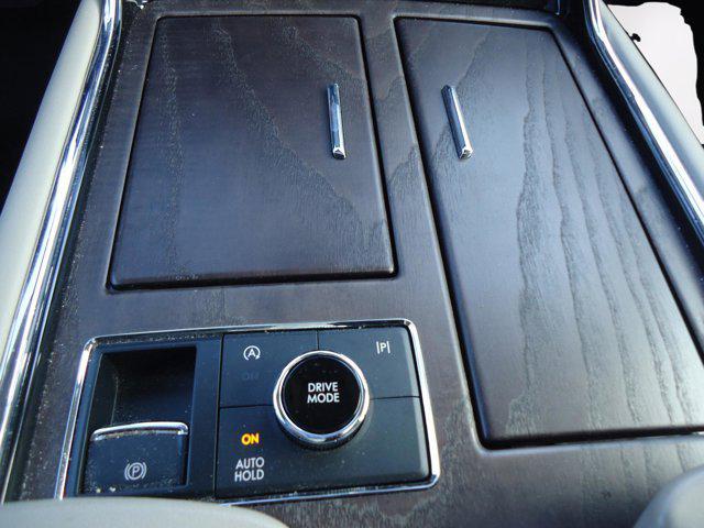 used 2024 Lincoln Navigator car, priced at $76,900