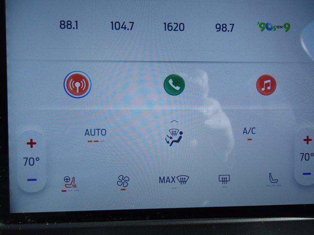 used 2022 Ford Edge car, priced at $26,500