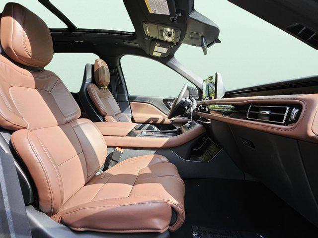 new 2025 Lincoln Aviator car, priced at $75,600