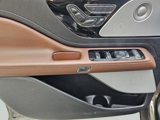 new 2025 Lincoln Aviator car, priced at $75,600