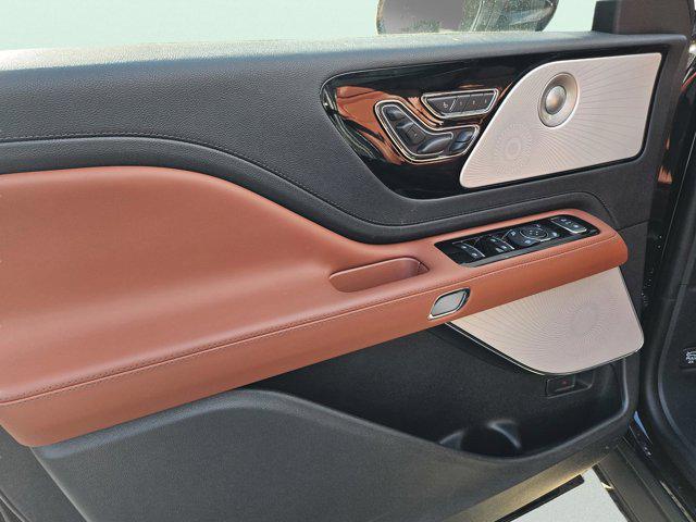 new 2026 Lincoln Aviator car, priced at $77,200