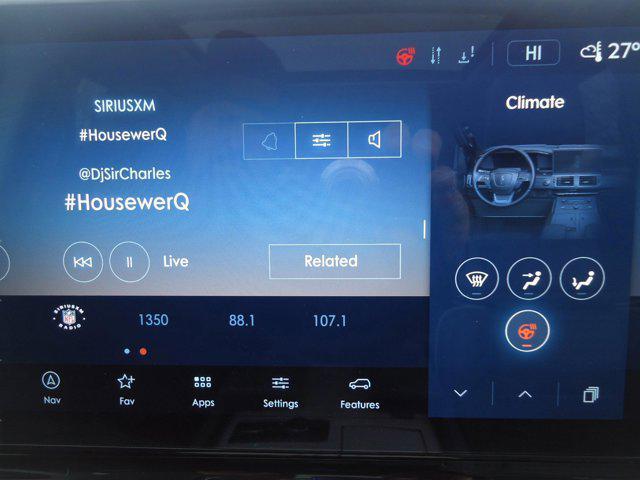 used 2022 Lincoln Navigator car, priced at $59,900