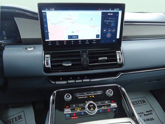 used 2022 Lincoln Navigator car, priced at $59,900
