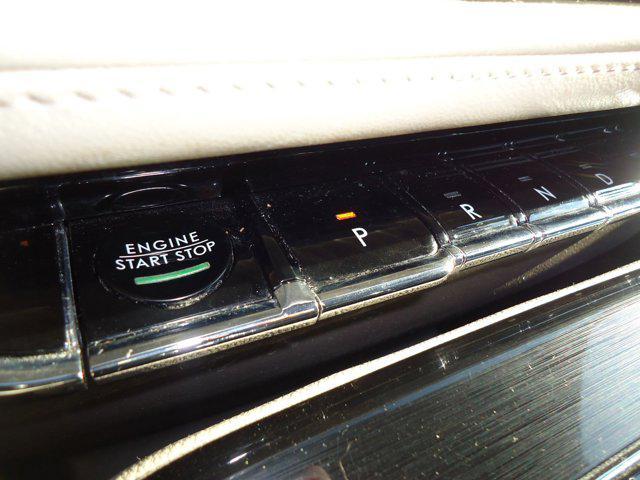 used 2022 Lincoln Nautilus car, priced at $29,900