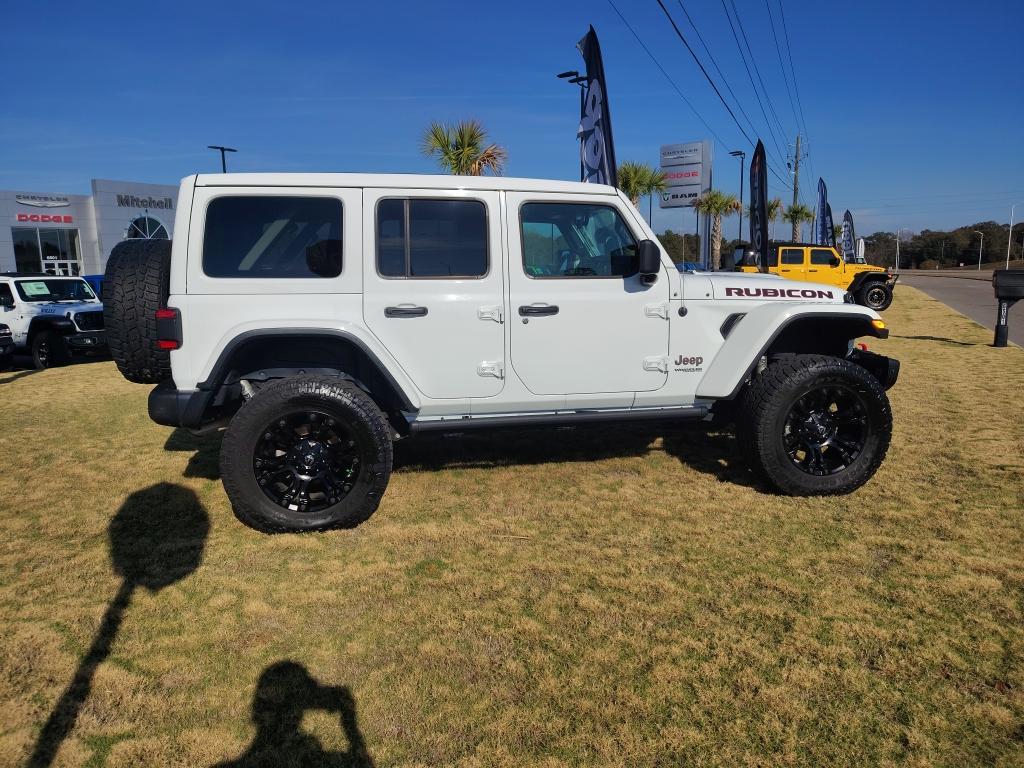 used 2021 Jeep Wrangler Unlimited car, priced at $36,825