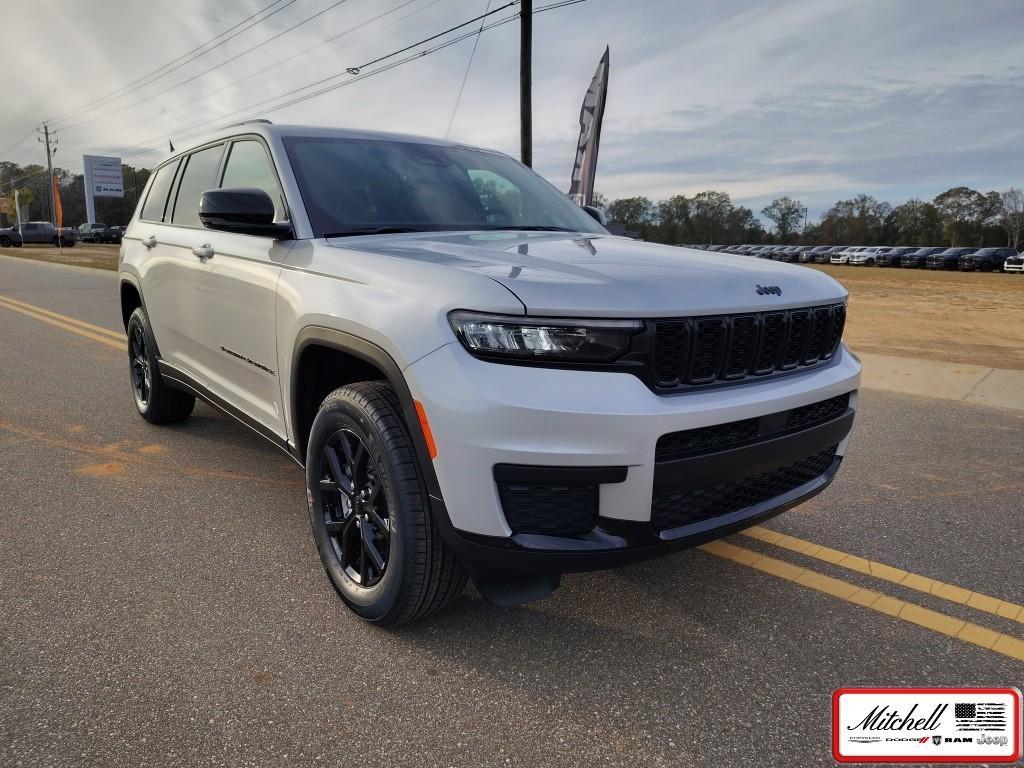new 2025 Jeep Grand Cherokee L car, priced at $43,165