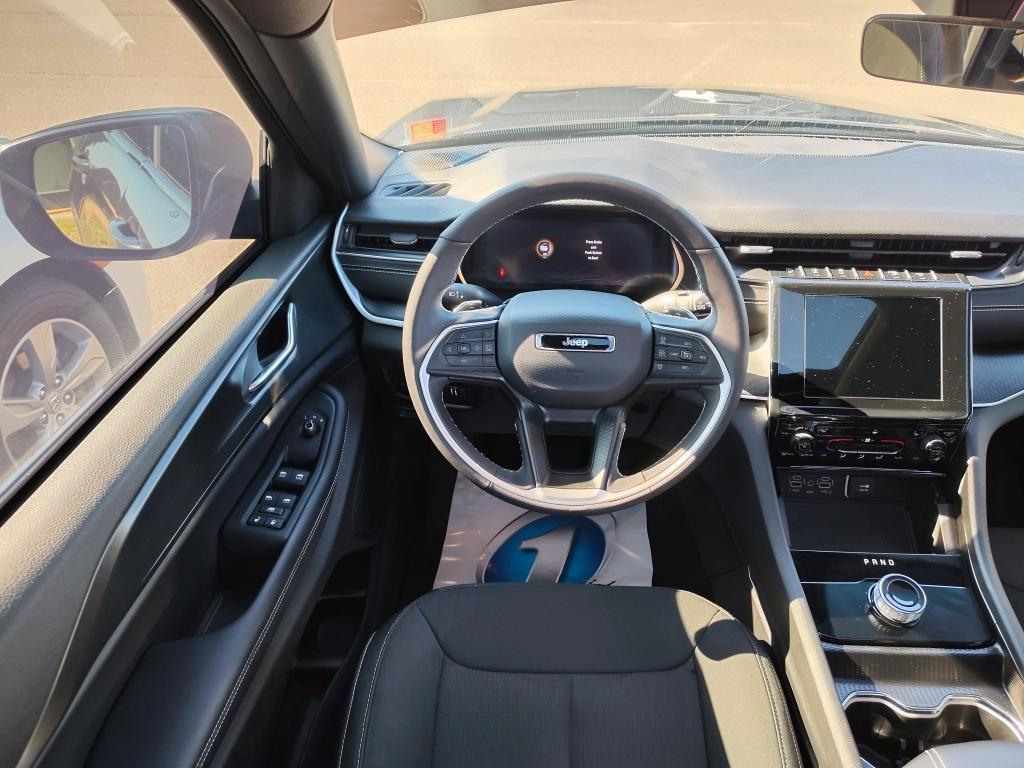 used 2025 Jeep Grand Cherokee L car, priced at $36,531