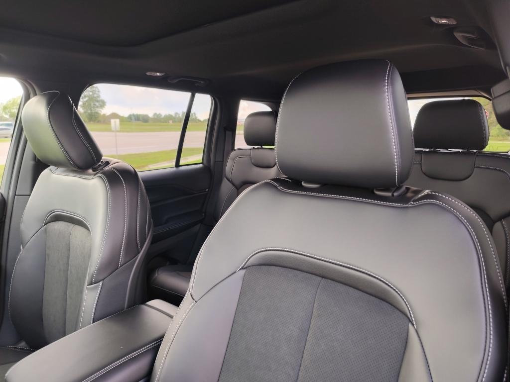 new 2025 Jeep Grand Cherokee car, priced at $42,793