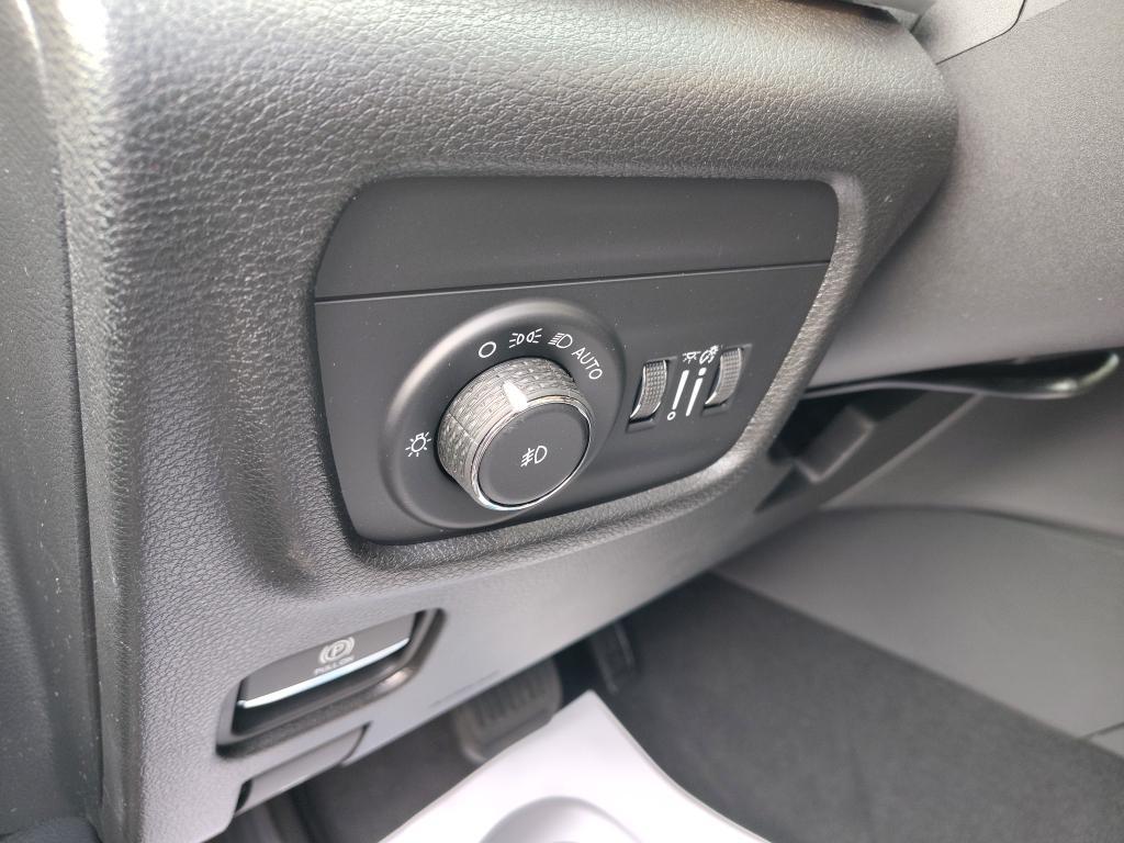 new 2025 Jeep Grand Cherokee L car, priced at $43,459