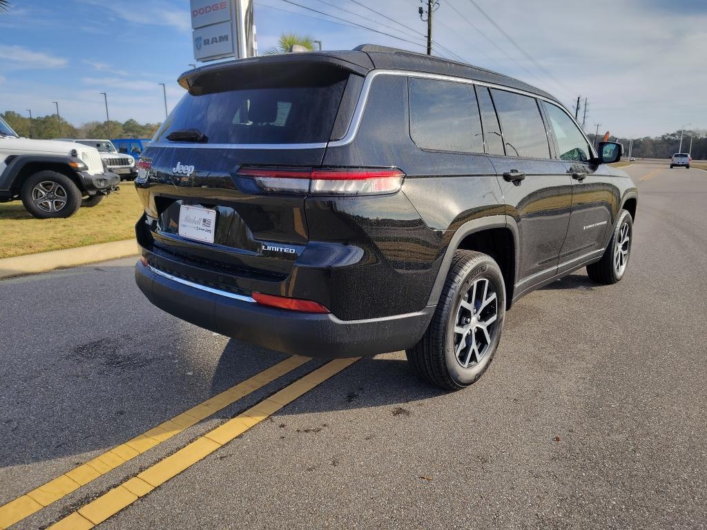new 2025 Jeep Grand Cherokee L car, priced at $43,459