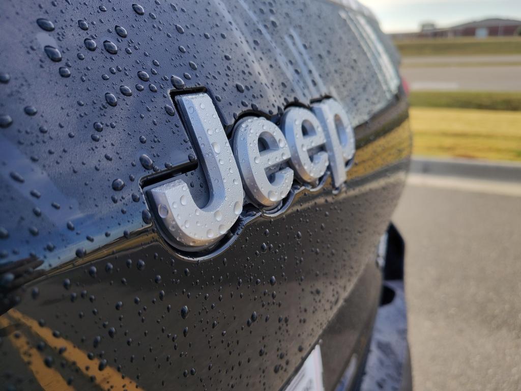 new 2025 Jeep Grand Cherokee L car, priced at $43,459