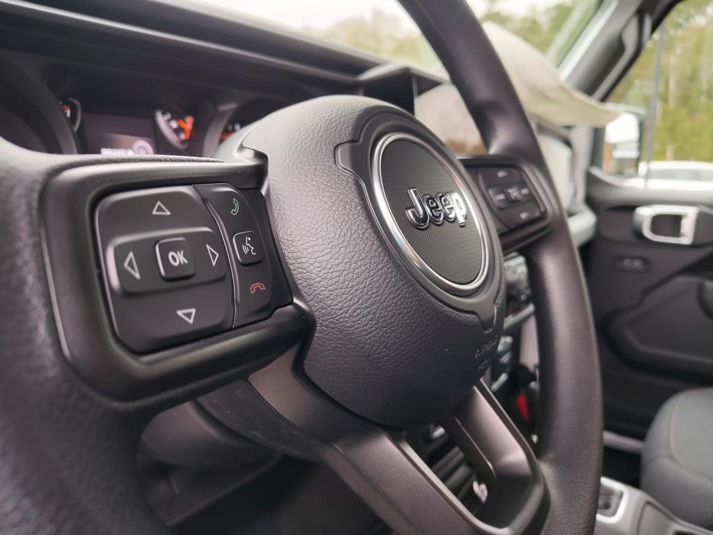 new 2026 Jeep Wrangler car, priced at $38,587