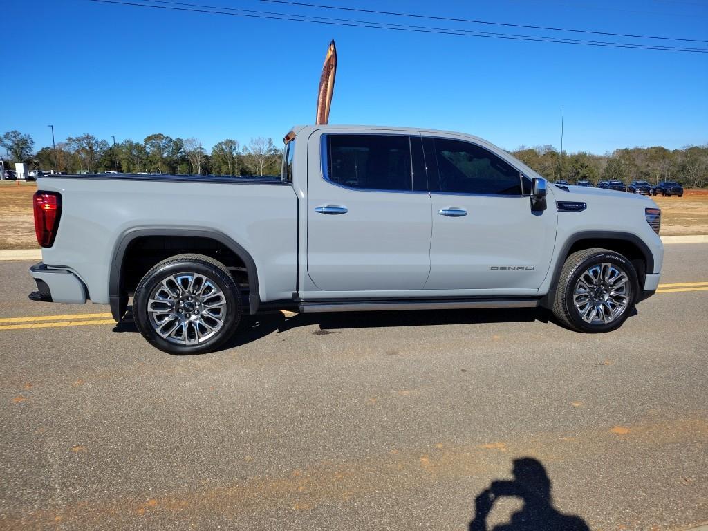 used 2025 GMC Sierra 1500 car, priced at $71,934