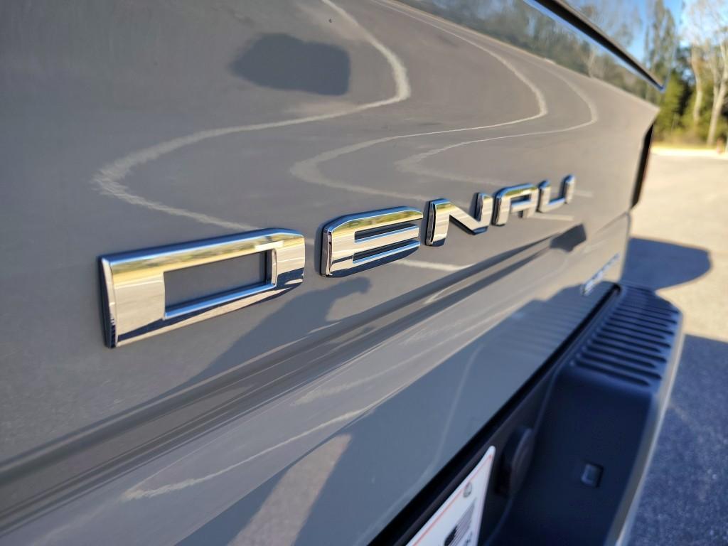 used 2025 GMC Sierra 1500 car, priced at $71,934