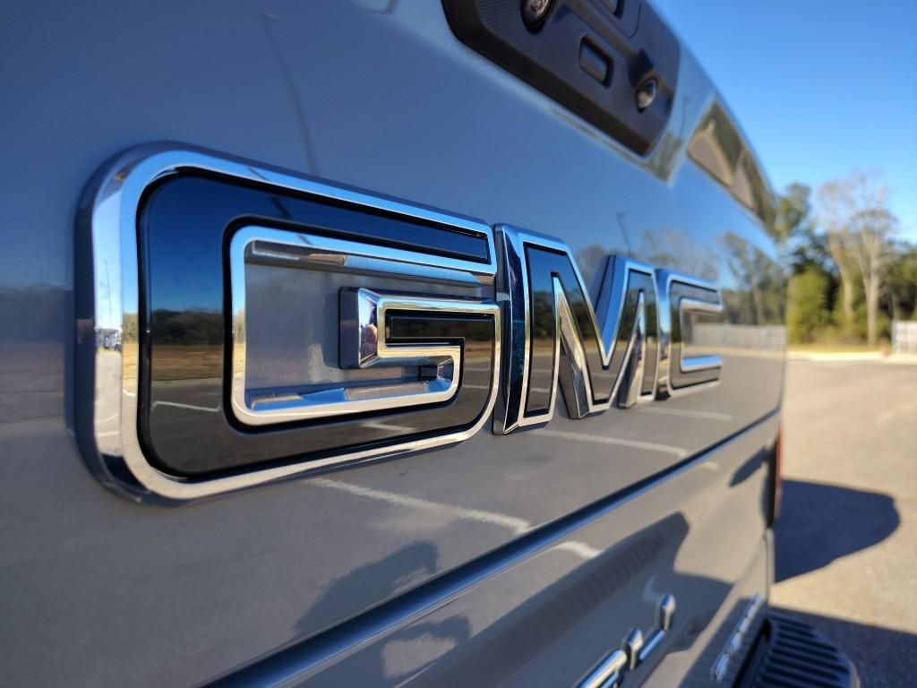 used 2025 GMC Sierra 1500 car, priced at $71,934