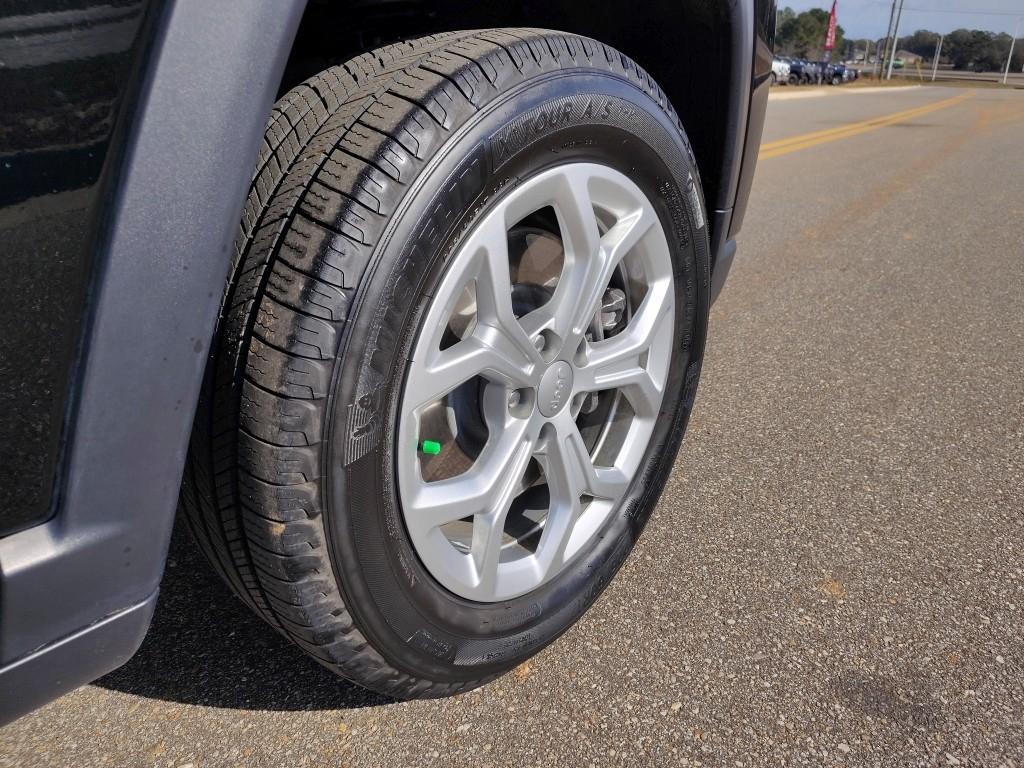used 2024 Jeep Compass car, priced at $20,578