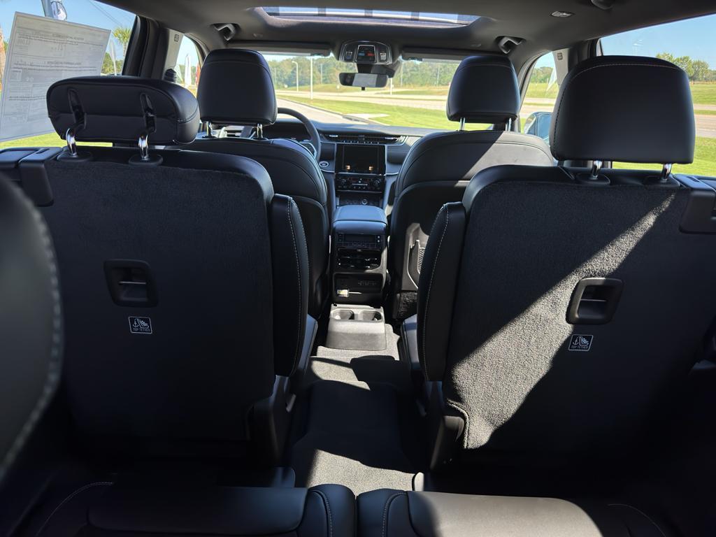 new 2025 Jeep Grand Cherokee L car, priced at $43,944