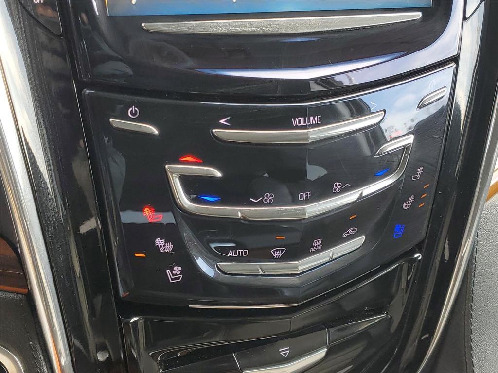 used 2018 Cadillac Escalade ESV car, priced at $32,752