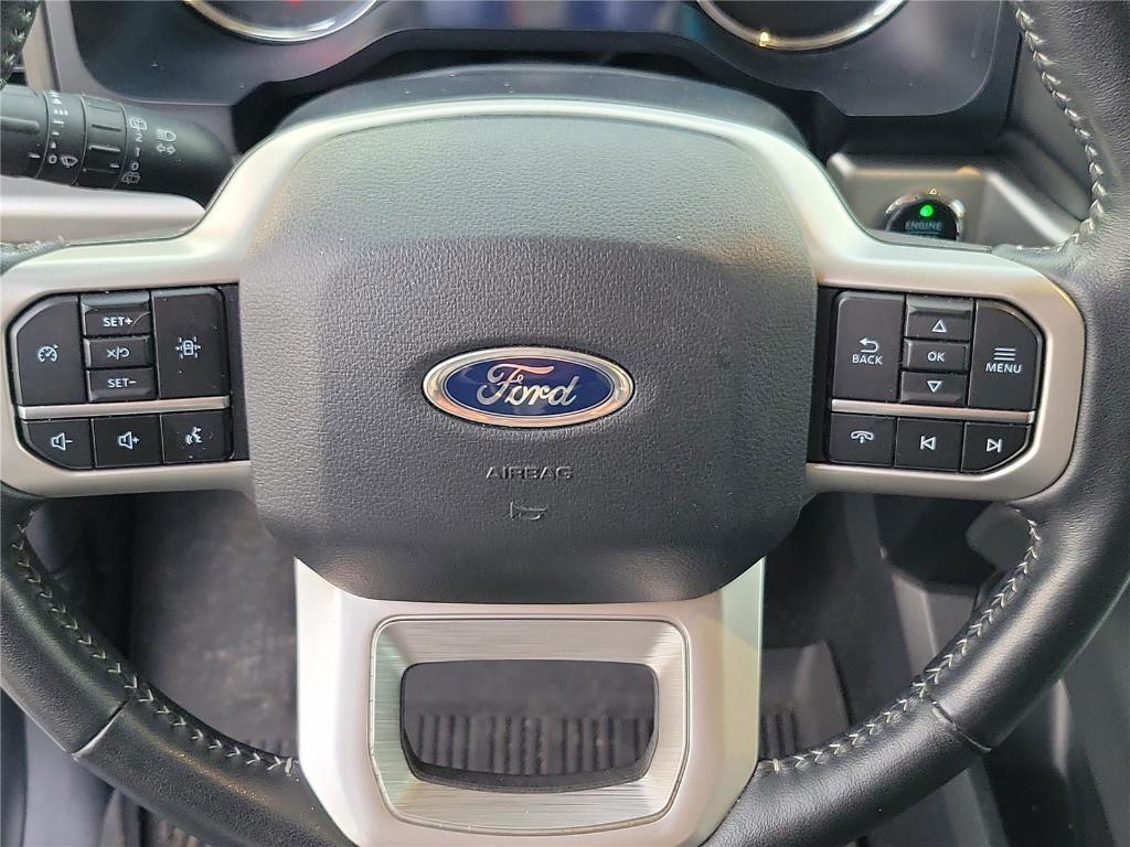 used 2024 Ford Expedition car, priced at $45,595