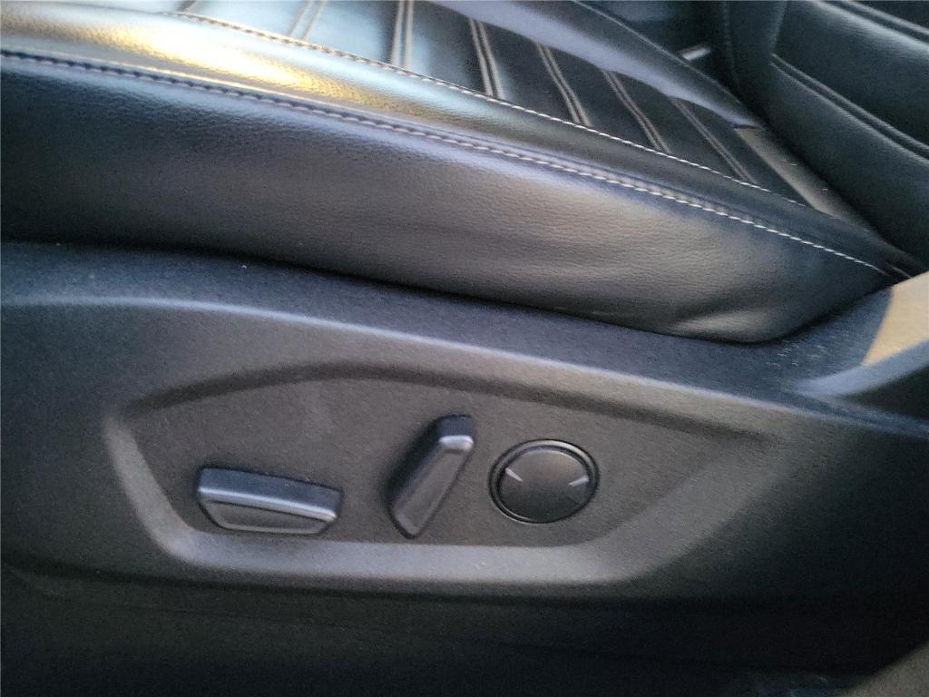 used 2023 Ford Edge car, priced at $20,995