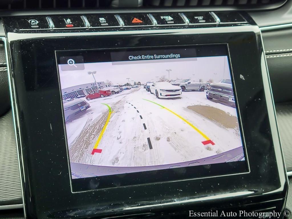 used 2024 Jeep Grand Cherokee car, priced at $28,900