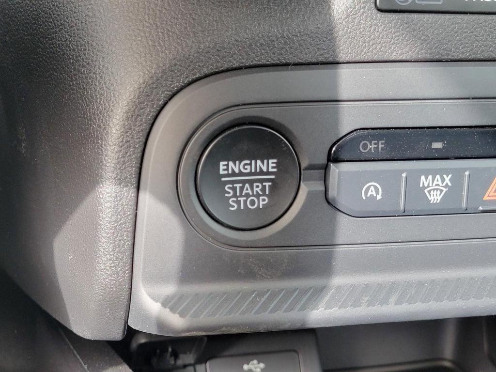 new 2025 Ford Bronco Sport car, priced at $36,075