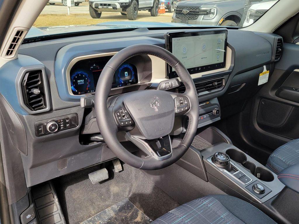 new 2025 Ford Bronco Sport car, priced at $36,452