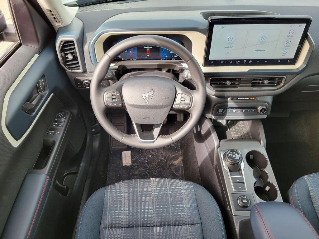 new 2025 Ford Bronco Sport car, priced at $36,452