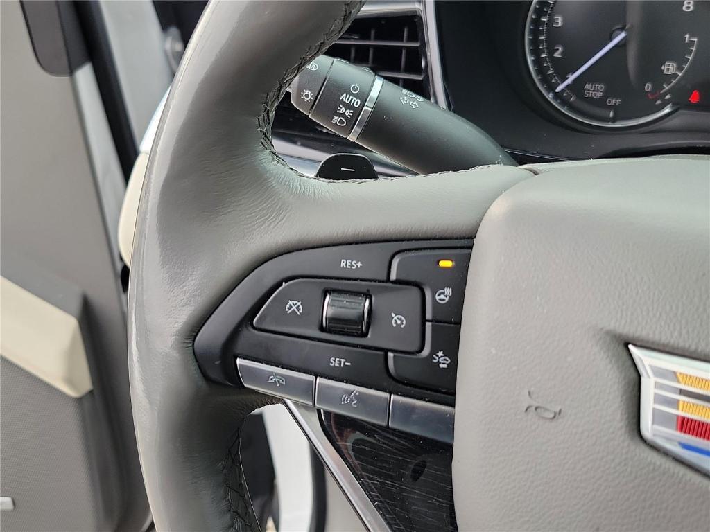 used 2021 Cadillac XT6 car, priced at $24,973