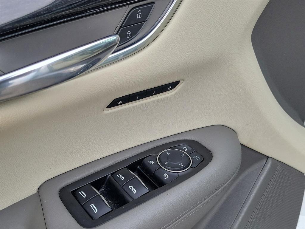 used 2021 Cadillac XT6 car, priced at $24,973